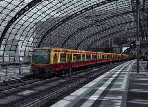 S-Bahn im Berliner Hauptbahnhof