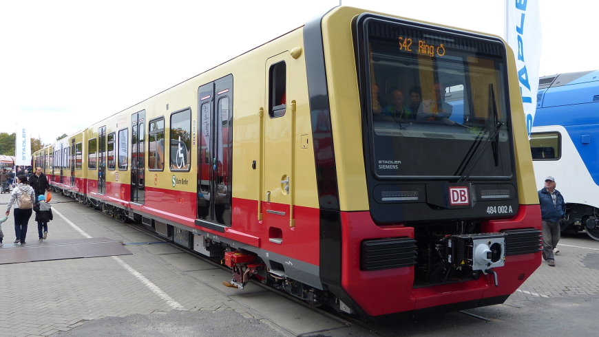 Stadler/Siemens: S-Bahn BR 483/484