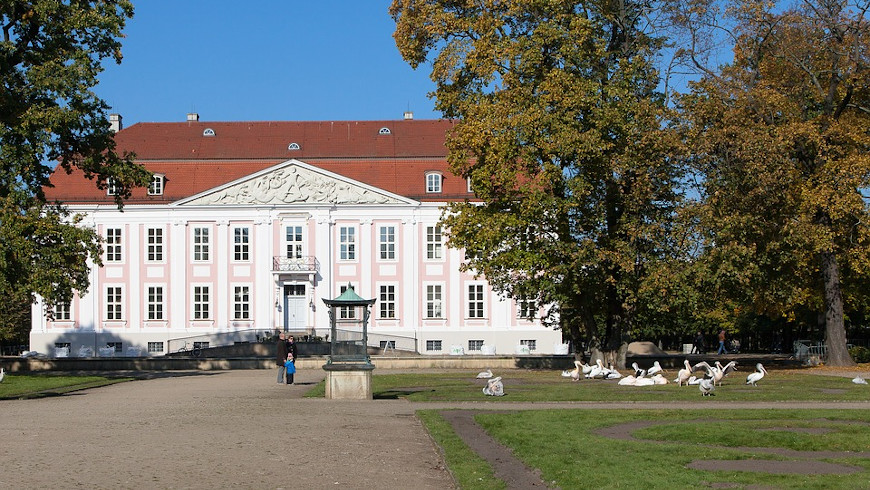Schloss Friedrichsfelde
