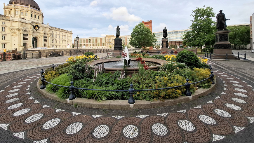 Brunnen am Schinkelplatz
